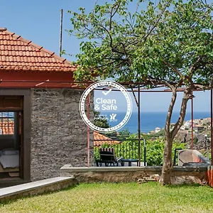  Casa de Férias Casa Da Aldeia By An Island